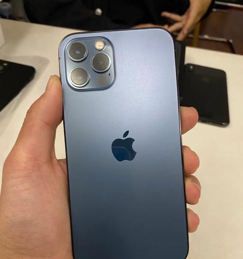 探索iphone7卡贴机的实用性与效果（了解iphone7卡贴机的使用方法和注意事项）