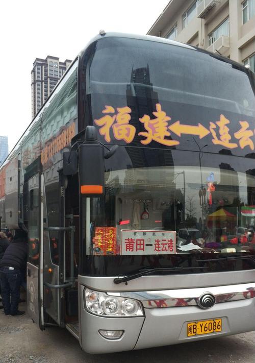 揭开莆田系医院的真相（探寻莆田系医院病根所在，带您了解医患利益纠葛的脉络）