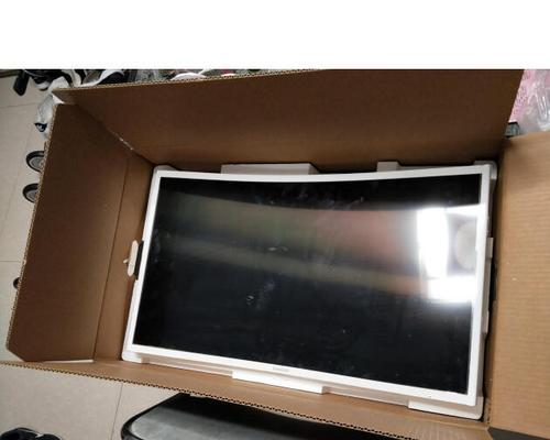 拥有1800R显示器的视觉体验如何？（深度曲面屏的优势及应用领域）